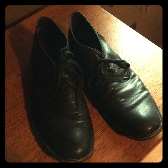 Men's Black Chukka Boots - Picture 1 of 5